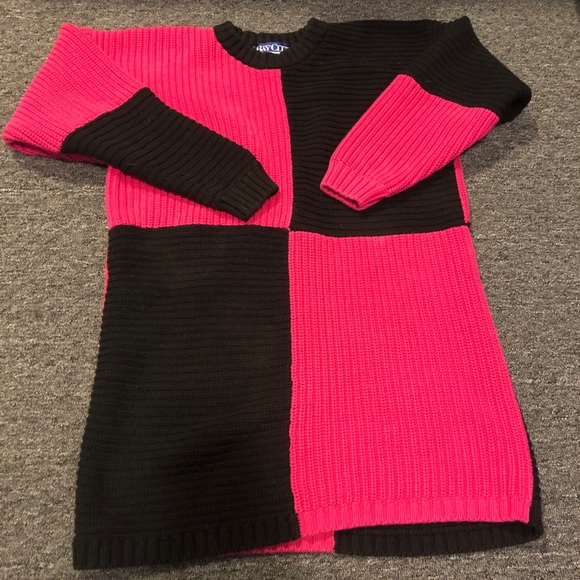Bay Club Sweaters - Bay Club women’s sweater
